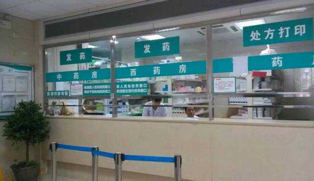 广州借腹生子的网站，广州巨乳缩小哪家医院好